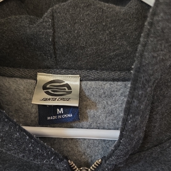 Santa Cruz Skateboards Charcoal Hoodie x Jason Jessee - Picture 2 of 5